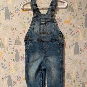 **OshKosh Baby B’gosh  Classic Blue Jean Denim Overalls – Size 12M**